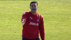 Contra a cedat nervos și la Elche, după scandalul de la Valencia. FOTO: Reacția românului după golul din prelungiri, care a îngenuncheat-o pe Getafe