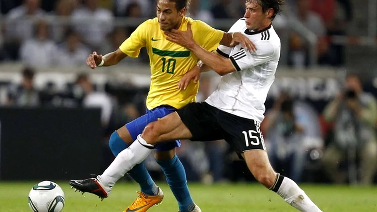 VIDEO** Super-goluri marcate de Toure, Neymar și Montolivo în amicalele de miercuri