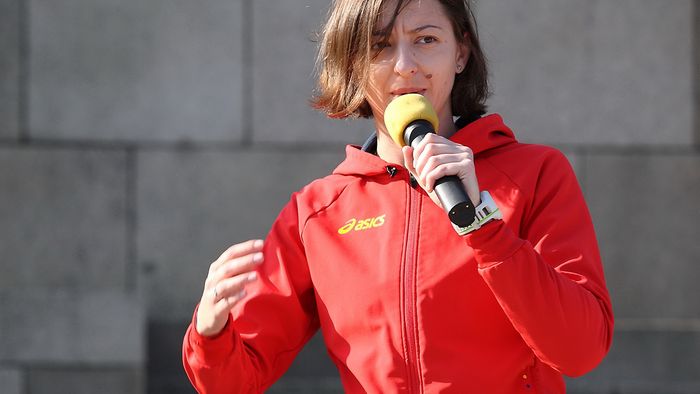 EVENIMENT |  Steaua CSM EximBank și-a deschis magazinul oficial. Ana Maria Brânză i-a susținut pe baschetbaliști: "Nu mă gândesc să mă întorc cu mâna goală de la JO"