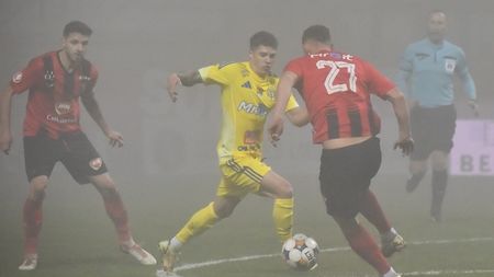 Ungurii au râs de meciul din Superliga când au văzut în ce condiții s-a jucat. Cum au numit partida Csikszereda - Slobozia