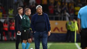 Gigi Becali n-a mai suportat și a răbufnit, în direct, împotriva selecției făcute de Mircea Lucescu! Patronul FCSB, furios că nu a fost convocat Bîrligea, l-a acuzat pe selecționerul României că a convocat un jucător de la Dan Șucu pentru că e rapidist
