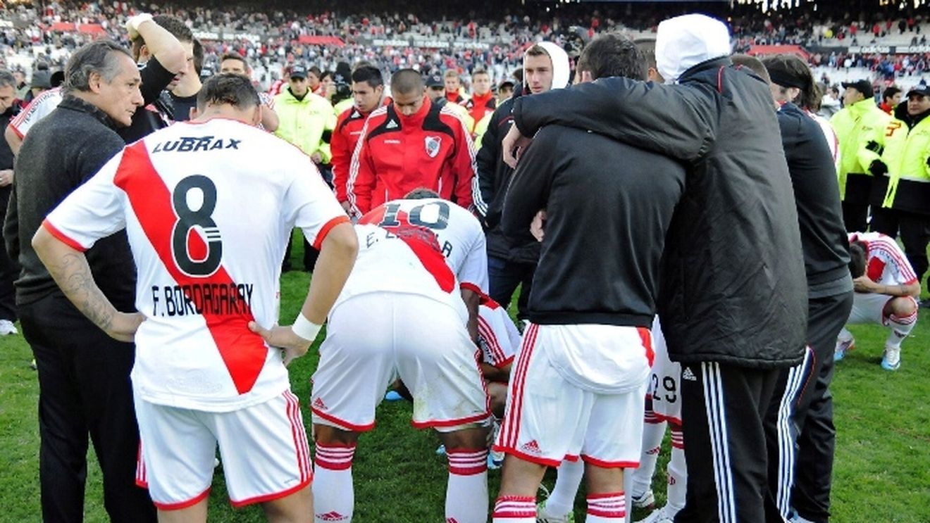 "Vulturii" europeni sunt gata să profite de "moartea" lui River!** Cele mai căutate cinci talente de la Buenos Aires