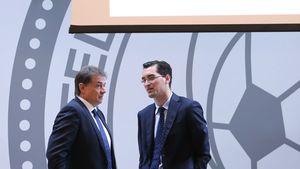 Patronul care i-a fost rival lui Gigi Becali cere măsuri dure după derby-ul Rapid - FCSB. „Burleanu și Vassaras ar trebui să-și dea demisia!”