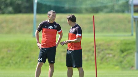 Steaua, aproape de vârful de care are atâta nevoie: "Am discutat deja!" Managerul anunță prima plecare: "Rocha și-a încheiat contractul"