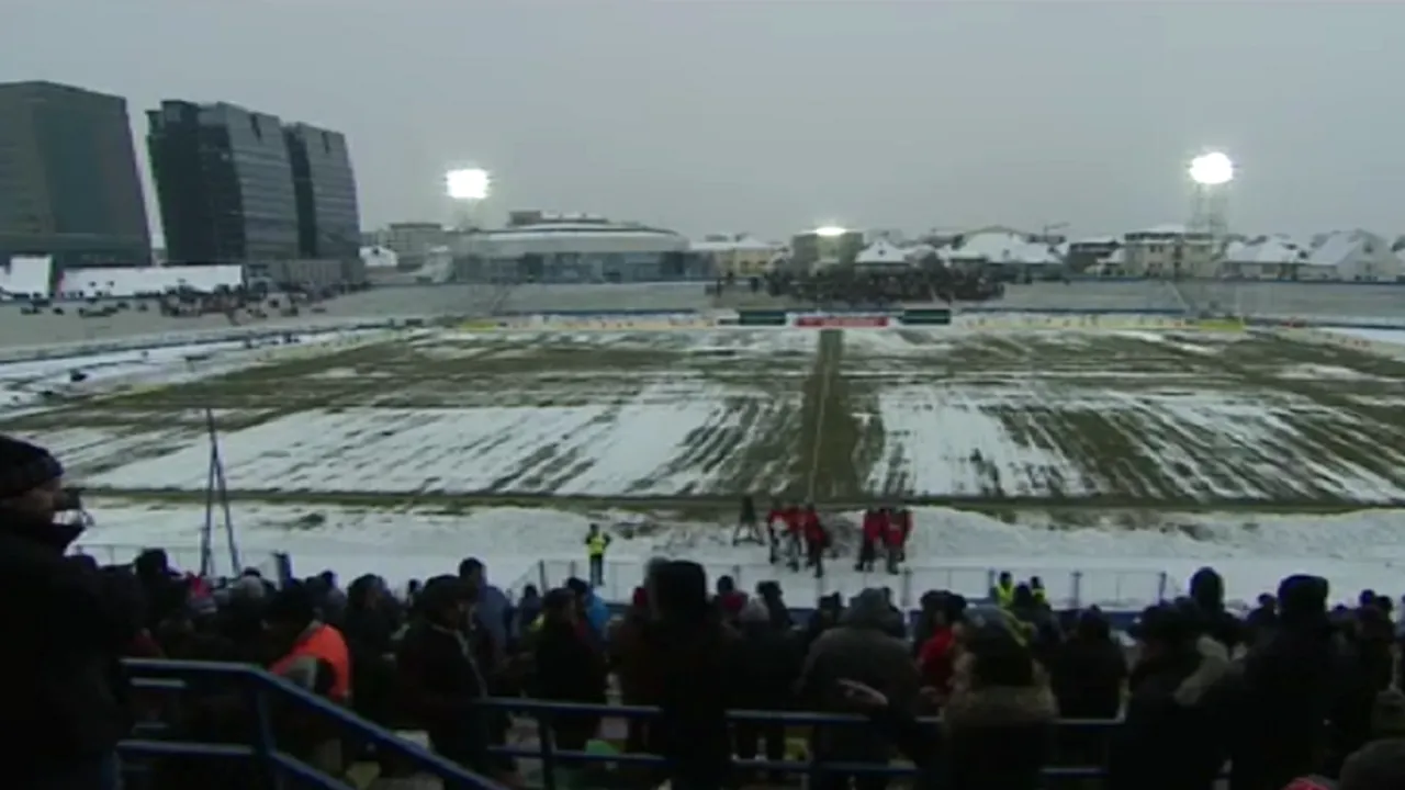 Burleanu a explicat de ce FRF a decis ca meciul Hermannstadt - FCSB să se joace! FOTO | Cum arăta gazonul cu o oră înainte de start