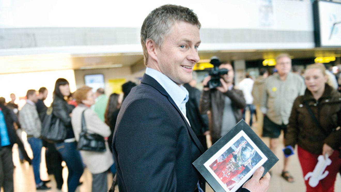 Solskjaer și-a umflat mușchii la București, dar a lăsat grijile acasă!** Zâmbetul din România nu a lăsat să se vadă asta! Cei din Molde sunt șocați: "Este incredibil"