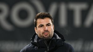 Ce se întâmpla în vestiarul lui CFR Cluj când era Adi Mutu antrenor. Adevărul spus din interior răstoarnă toate teoriile lansate până acum: „Era pe masa de masaj cu 30 de secunde înainte să intre pe teren”