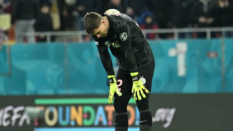 Gigi Becali l-a făcut praf pe Ștefan Târnovanu pentru că a cerut să plece: „Să plătească clauza! Nu-l las altfel”