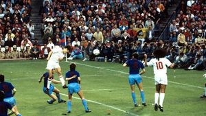 Ziua în care Gullit și Van Basten au făcut instrucție cu Steaua București. 34 de ani de la coșmarul cu AC Milan | SPECIAL