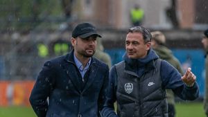 Ce se va alege de Adrian Mutu, după ce a plecat cu coada între picioare de la CFR Cluj!