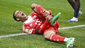 Accidentare șoc pentru Musiala în PSG - Bayern! Donnarumma a început să plângă când i-a văzut piciorul