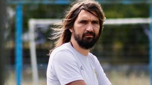 Dan Alexa, debut cu eșec la FC Brașov: ”Sunt bucuros că am avut multe momente bune, supărător este rezultatul.” Acuză arbitrajul din meciul cu Șelimbăr: ”Am avut două penalty-uri evidente”