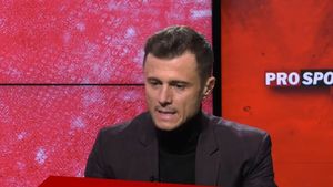 Dinamo pregătește o campanie de transferuri spectaculoasă, dacă acționarul Andrei Nicolescu se ține de promisiune! Ce veste le dă fanilor înaintea returului care poate duce echipa spre infernul ligii a 2-a | VIDEO EXCLUSIV ProSport Live