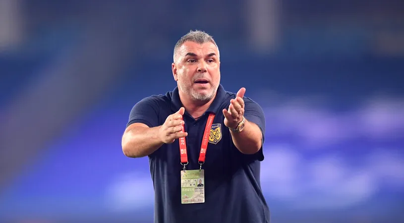 Gata! A venit Cosmin Olăroiu, a început dominația: l-a zdrobit pe Daniel Isăilă în meciul românilor din Emirate!