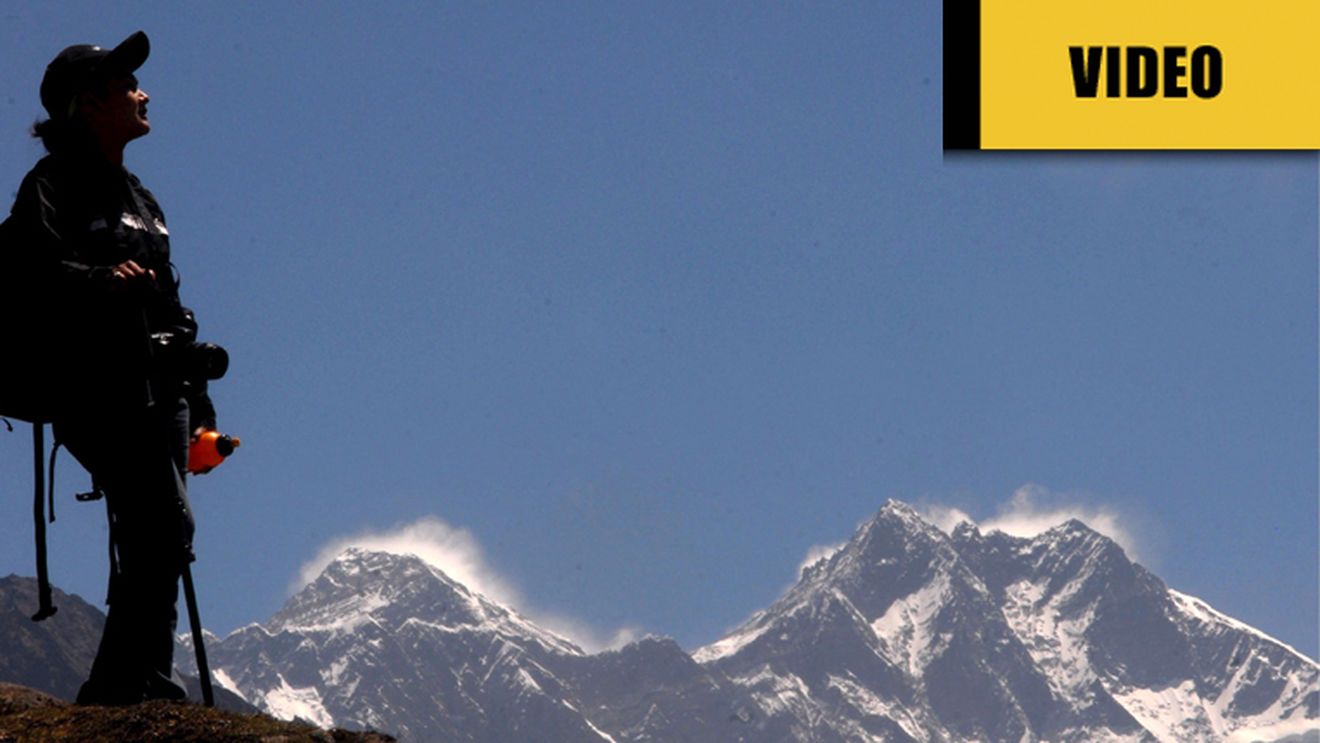 Un om lăsat să moară în Anzi!