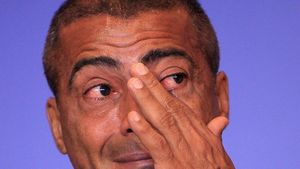 Romario a rămas fără permis. Brazilianul s-a sustras controlului cu etilotestul, după un control de rutină