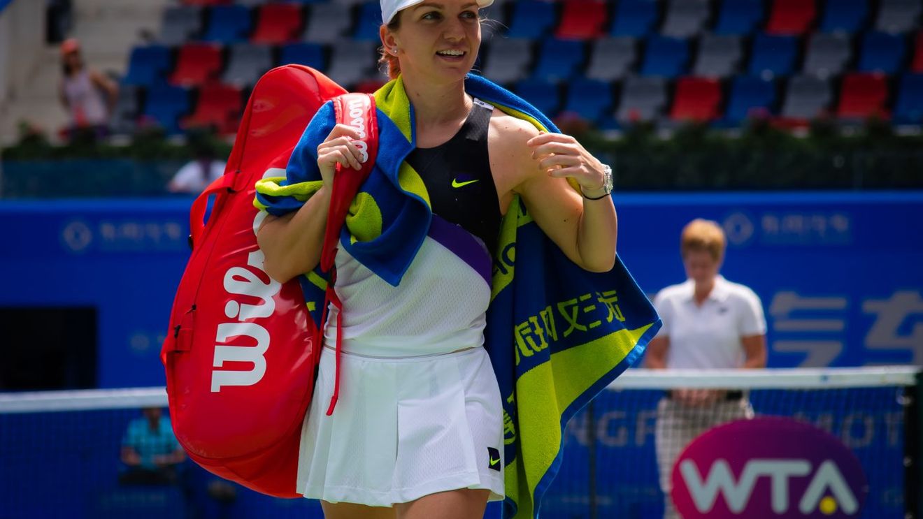 Simona Halep, mesaj emoționant după ce a fost anulat turneul de la Wimbledon. „Îmi vor lipsi iarba și echipamentul alb”. Cum încearcă sportiva să se protejeze de COVID-19