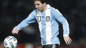 Pițurcă îi liniștește pe fanii naționalei:** "Sunt sigur, Messi va veni la București"