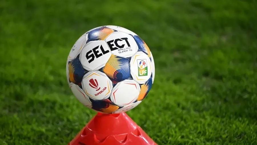 Mingea cu care se joacă azi la retrogradare în Superliga