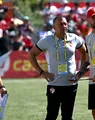 FC Bacău ia nou-promovatele la rând. Moldovenii caută primele puncte pe teren străin, la Râmnicu Vâlcea. Costel Enache anticipează un duel echilibrat