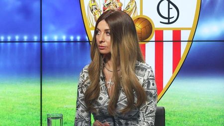 Anamaria Prodan îl face „gelos” pe Laurențiu Reghecampf: „Fotbaliștii sunt frumoși, arată bine” » Ce jucător îi place de la CFR Cluj | VIDEO EXCLUSIV ProSport Live