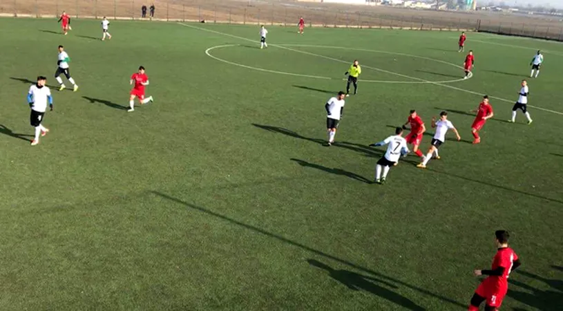 Foarfecele lui Mansour!** Senegalezul a marcat din nou pentru noua sa echipă, prin execuția care îi place cel mai mult