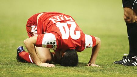 Vești proaste de la Istanbul. Accidentarea lui Luchin e mai gravă decât se anticipa: are ruptură parțială de ligament