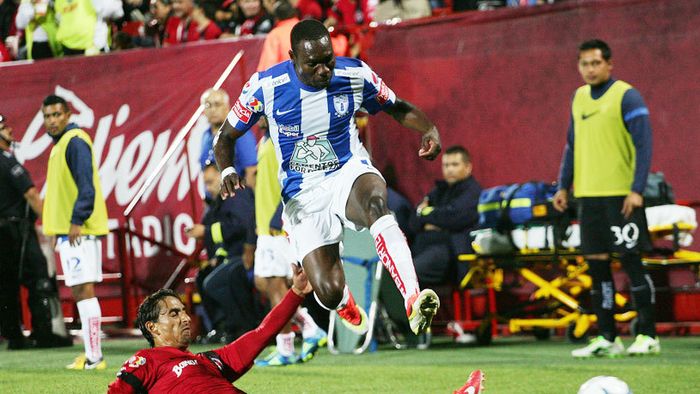 VIDEO Prima dată a fost blocat, a doua oară nu a mai iertat! Cel mai tare gol al săptămânii a fost reușit în Mexic