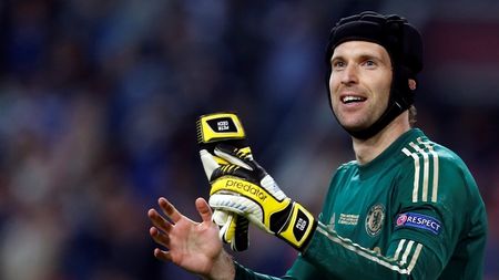 RECORD | Petr Cech, portarul cu cele mai multe meciuri fără gol primit din istoria Premier League