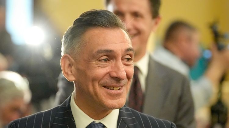 Ilie Dumitrescu i-a tăiat-o din scurt lui Radu Naum, în direct, la TV, după Craiova – Rapid: „La ce mai pui întrebarea asta?”