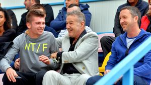 Gigi Becali, o nouă aroganță! Cum își răsfață jucătorii pentru a-i aduce titlul. Decizia luată înainte de UTA - FCSB | EXCLUSIV