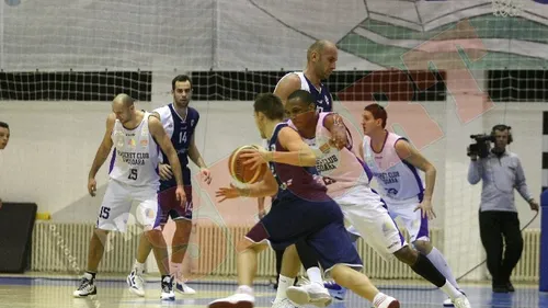 FOTO Spectacol cu gaz și lei!** BC Timișoara - Gaz Metan Mediaș 78-76