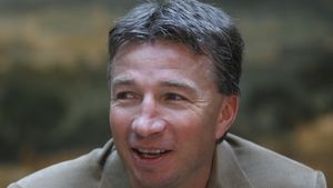 Petrescu: „Punct pentru UEFA"