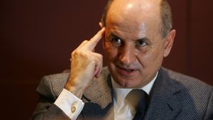 De ce a renunțat milionarul George Copos să mai bage bani la Rapid! Întâlnirea secretă la care a luat parte fostul patron: „Dacă te calcă în picioare, ești un om terminat!” | VIDEO EXCLUSIV ProSport LIVE