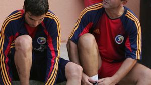 Lăcătuș îl avertizează pe Mutu: "Vă va fi greu în Ghencea!"