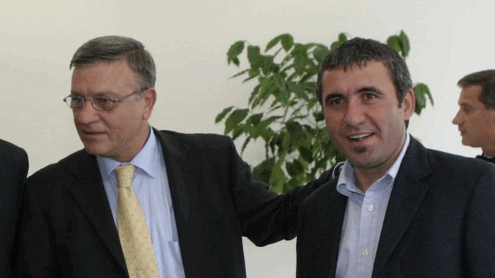 „Au fost presiuni să-l pun pe Gică Hagi selecționerul României şi am greşit!". Mircea Sandu a recunoscut că a cedat influențelor când l-a numit pe „Rege" antrenorul naționalei