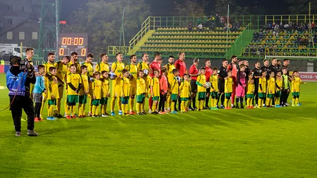 CS Mioveni și Campionii FC Argeș și-au suspendat** antrenamentele grupelor de copii și juniori din cauza coronavirusului. Piteștenii fac dezinsecție și dezinfecție