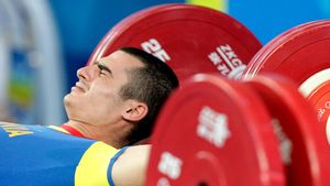 Alexandru Roșu, două medalii de bronz la CE de haltere