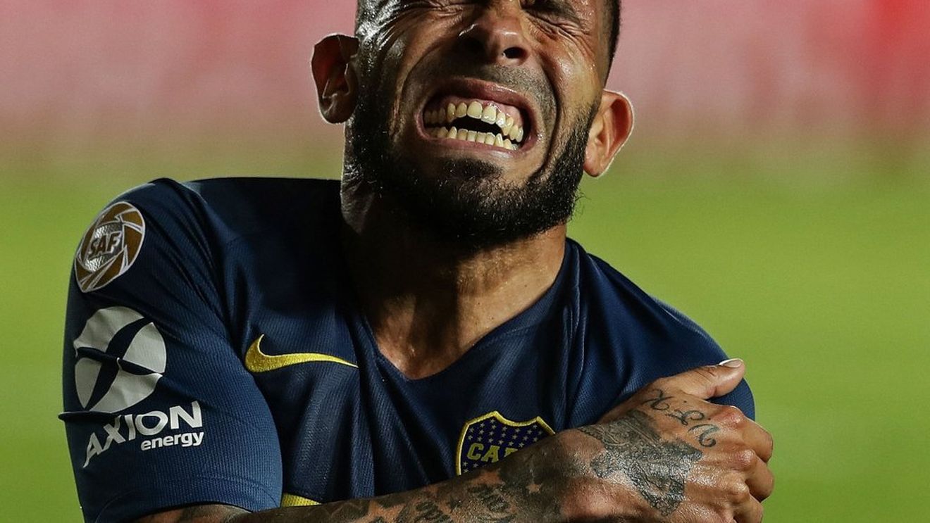 Carlos Tevez rupe tăcerea după incidentele dinaintea finalei Cupei Libertadores și lansează un atac dur: "Oamenilor, înțelegeți: voiau să îi facă așa campioni"