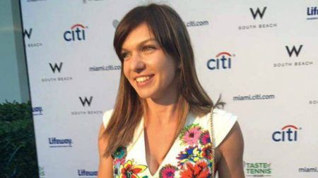 FOTO | Simona Halep a participat la tradiționalul eveniment "Taste of Tennis". Alături de cine s-a fotografiat pe covorul verde
