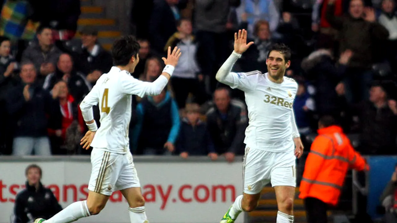 Cântecul lebedei pe Stamford Bridge!** Swansea a învins Chelsea cu 2-0 în semifinalele Cupei Ligii