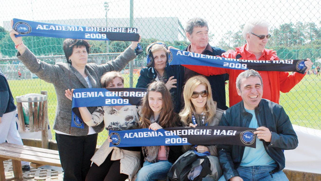 "Regele", singurul stelist din familia Hagi!** Sufocat de dinamoviști!