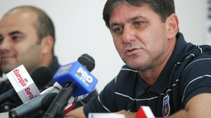 ACUM Conferintă de presă Marius Lacătuș, LIVE www.sport.ro