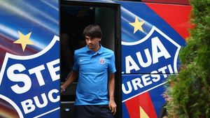 "Micul Balaci" se întoarce în Liga 1 la 30 de ani. Cu cine semnează Andrei Ionescu, una dintre marile "țepe" luate de Becali: "Poate decide un meci!"