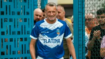 ”Adică și în amicalul ăla să se fi întâmplat astfel de lucruri?” Gică Craioveanu, prezent la meciul anchetat de FRF pentru blaturi la pariuri în care juca și echipa unde a ajuns președinte, reacționează în Dosarul Cota 100 demarat de ProSport
