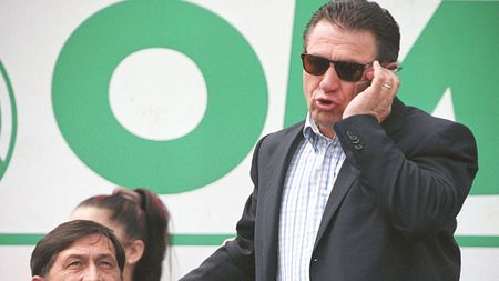 Victor Becali: "Dacă Crăciunescu nu se află printre candidații la șefia CCA, clar e vorba de reavoință!"