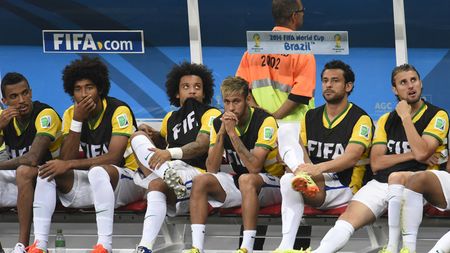 Guvernul brazilian se implică activ în strategia de descoperire a tinerelor talente. Doar 15% din banii investiți în 2013 de cluburi au mers către centrele de juniori 