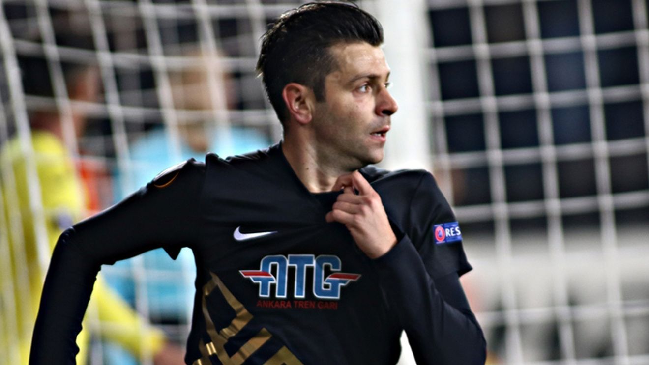 Rusescu vs Stancu! Cei doi foști atacanți de la Steaua și Unirea Urziceni se luptă pentru ultima poziție de Europa League