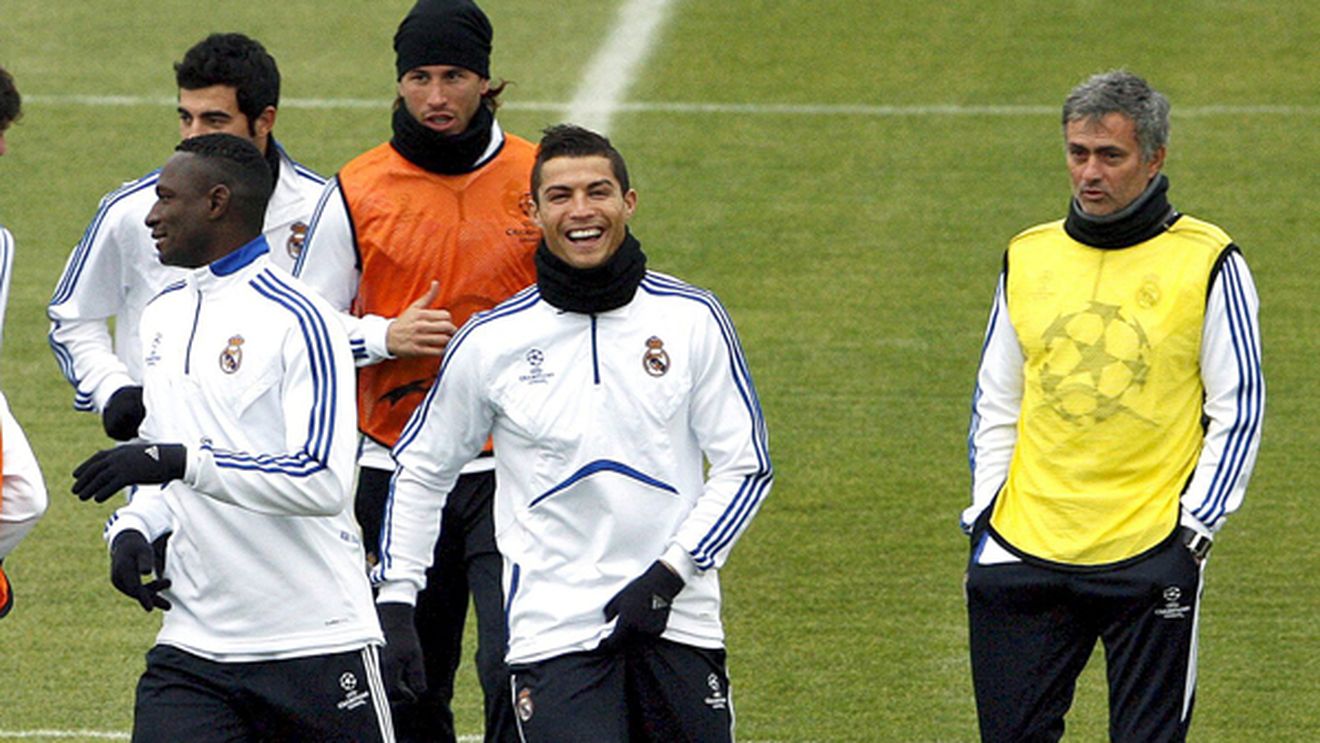 Vestiarul lui Real, la un pas de război!** VEZI ce 'galactic' influent se revoltă împotriva lui Jose Mourinho