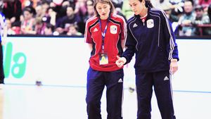 Anja Andersen, pusă la zid:** "Până acum nu am avut ce să învăț de la ea!" / "A greșit cu experimentele"